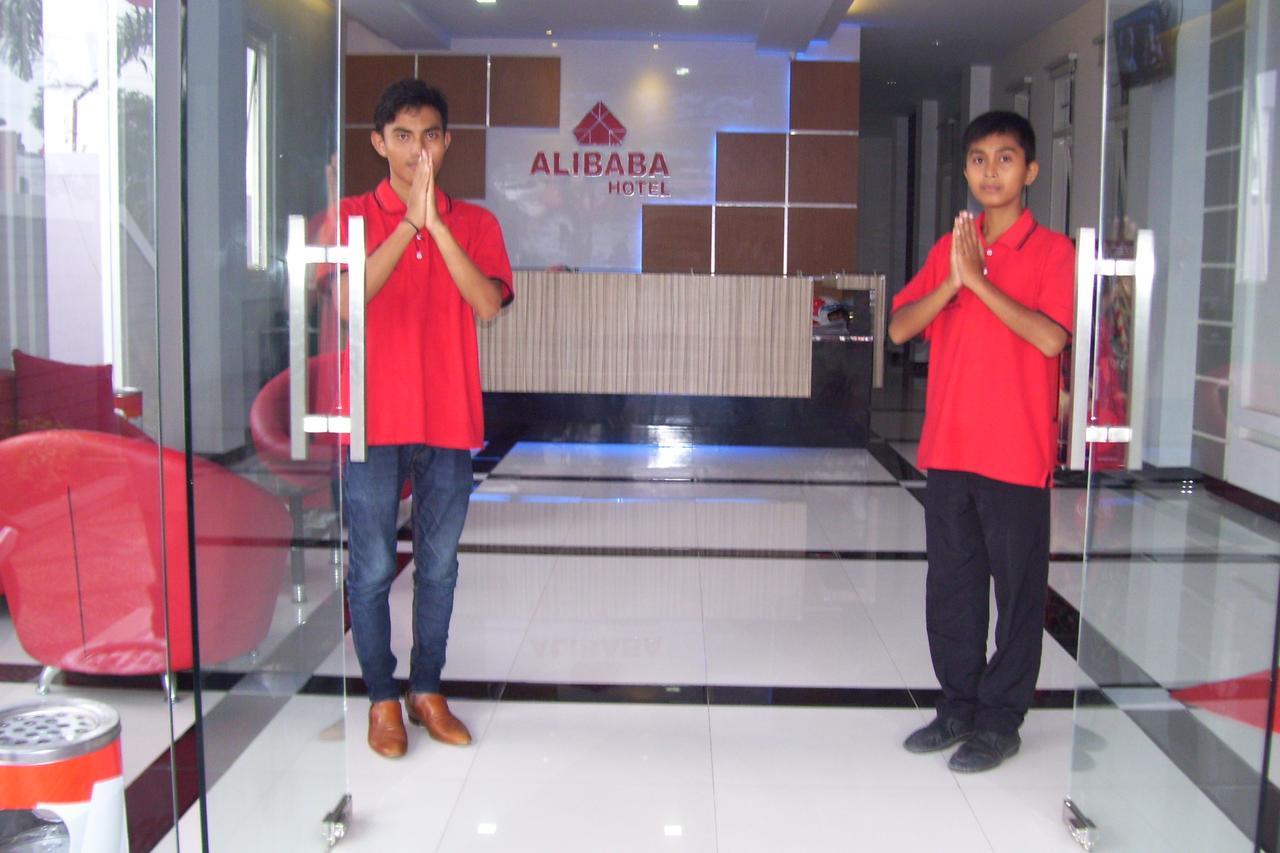 Alibaba Hotel 庞卡兰布翁 外观 照片